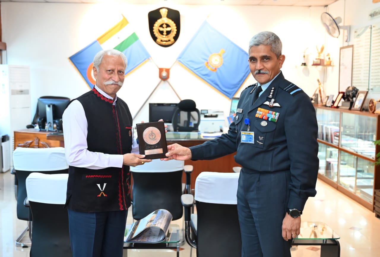 Governor Lt. Gen. KT Parnaik visits Eastern Air Command Headquarters in Shillong