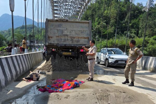 Two Youths killed in Tragic Road Accident at Borum Bridge,Driver Detained